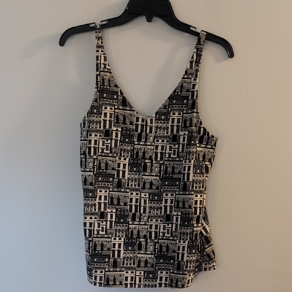 Banana Republic Black and Tan Building Print Camisole Blouse Size Petite XS